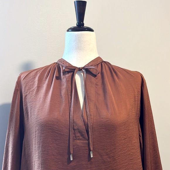 H&M Blouse - Picture 3 of 7